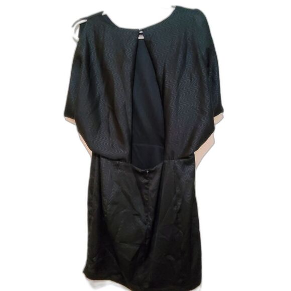 Ark & Co. Mini Dress Size Large       CDRS003 - Picture 2 of 3